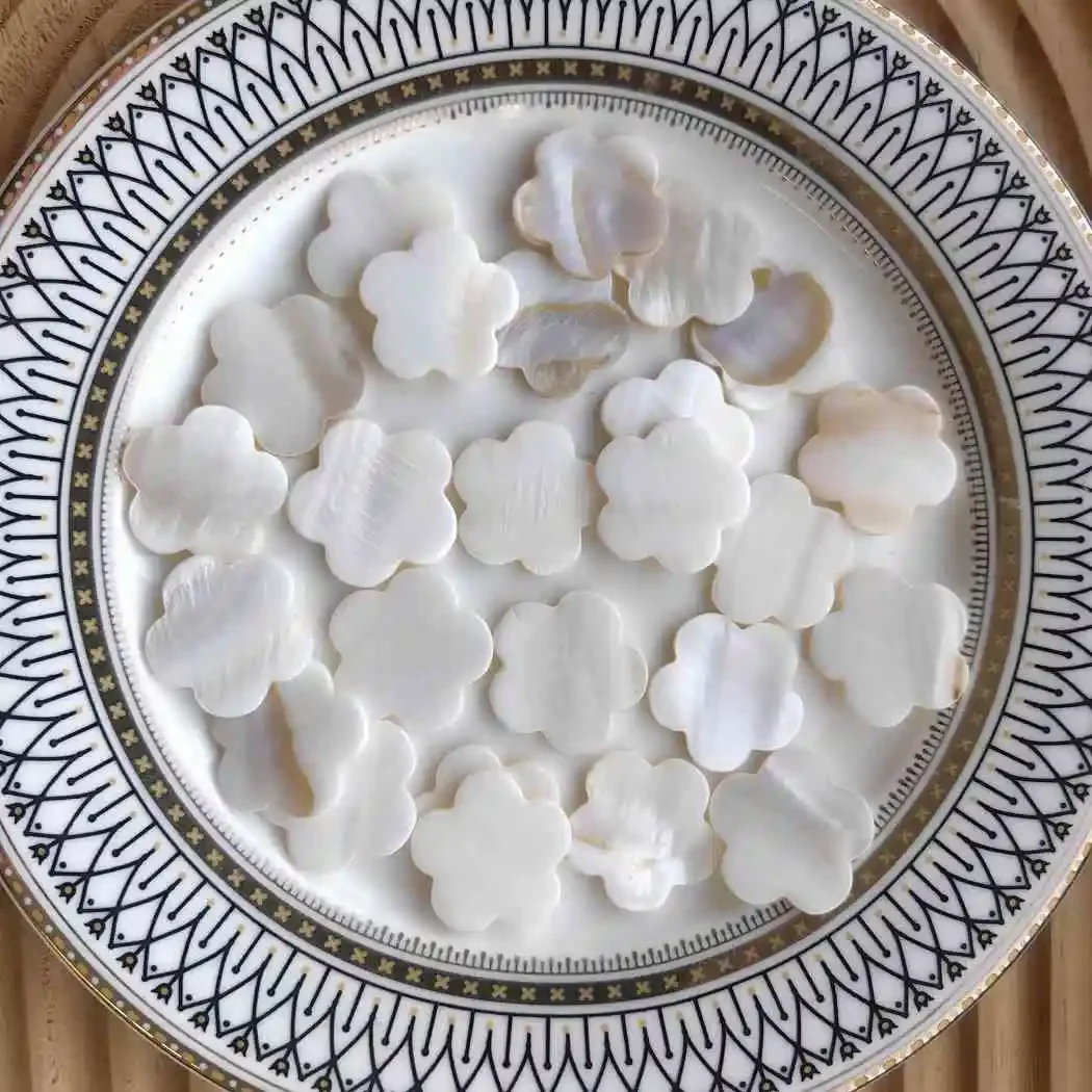 25pcs flower shape clover Pure White Shell Mother of pearl mosaic tile for Crafts Decoration for diy project, jewerly making
25pcs flower shape clover Pure White Shell Mother of pearl mosaic tile for Crafts Decoration for diy project, jewerly making