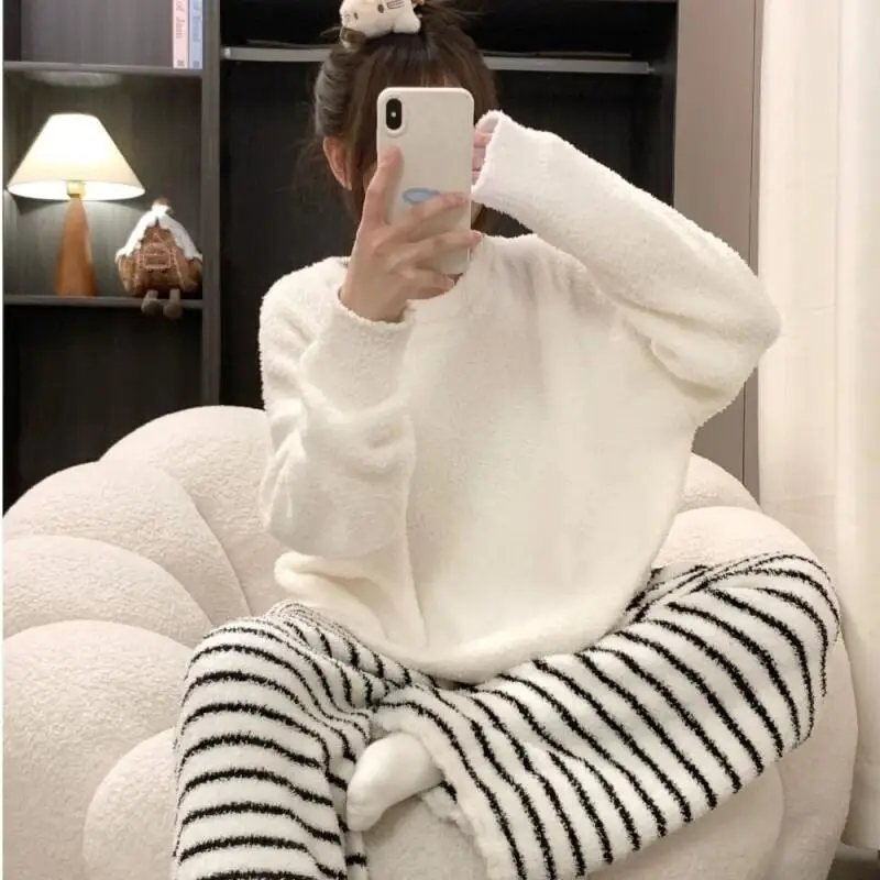 New Girl Winter Homewear Suits Pajamas Female Home Clothes Quilted Pyjama Couple Sleeping Pyjamas Sleepwear Women's Pajama Set
New Girl Winter Homewear Suits Pajamas Female Home Clothes Quilted Pyjama Couple Sleeping Pyjamas Sleepwear Women's Pajama Set