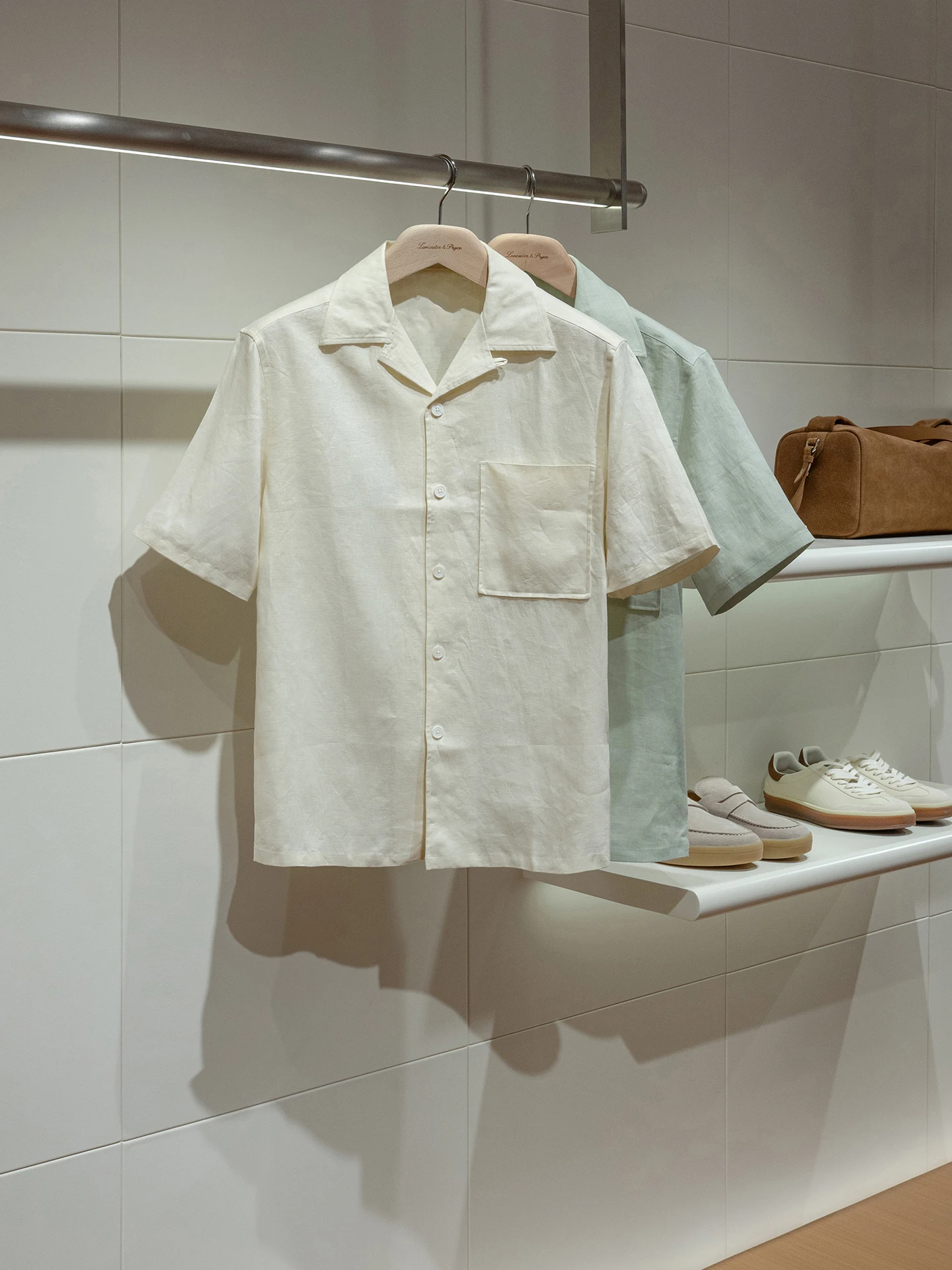 Comfortable Breathable Linen Short Sleeve Casual Shirt Cuban Collar Men's Summer Shirt Z Version Loose Fit Pure Color Button up
Comfortable Breathable Linen Short Sleeve Casual Shirt Cuban Collar Men's Summer Shirt Z Version Loose Fit Pure Color Button up