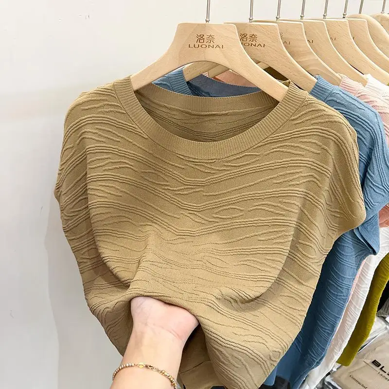 Solid Ice Silk Knitted Round Shirt Shoulder Short Sleeve T-shirt Women's Summer Thin French High-grade Fashion Tops Z215
Solid Ice Silk Knitted Round Shirt Shoulder Short Sleeve T-shirt Women's Summer Thin French High-grade Fashion Tops Z215