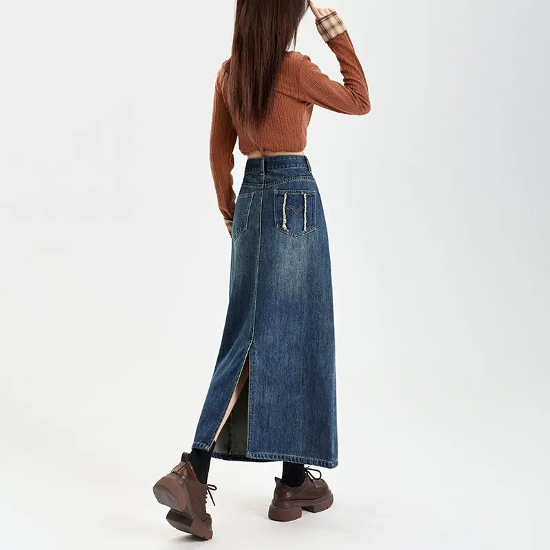 Лето 2025 г., новая винтажная женская тонкая юбка, однотонные джинсовые длинные юбки больших размеров с высокой талией, свободные юбки трапециевидной формы с разрезом по бокам
Лето 2025 г., новая винтажная женская тонкая юбка, однотонные джинсовые длинные юбки больших размеров с высокой талией, свободные юбки трапециевидной формы с разрезом по бокам