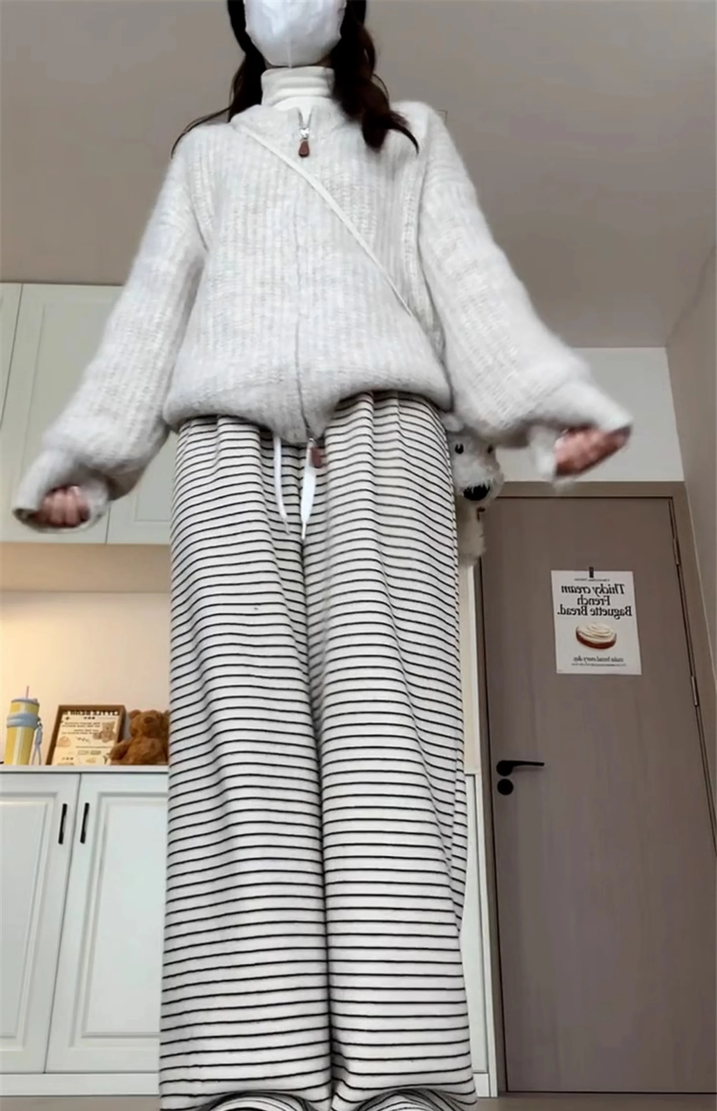 Cardigans Homewear Sweaters Womens Summer See-Through Pockets Hem Elastic Classic Square-Neck Fashionable Striped Front-Open Y2K
Cardigans Homewear Sweaters Womens Summer See-Through Pockets Hem Elastic Classic Square-Neck Fashionable Striped Front-Open Y2K