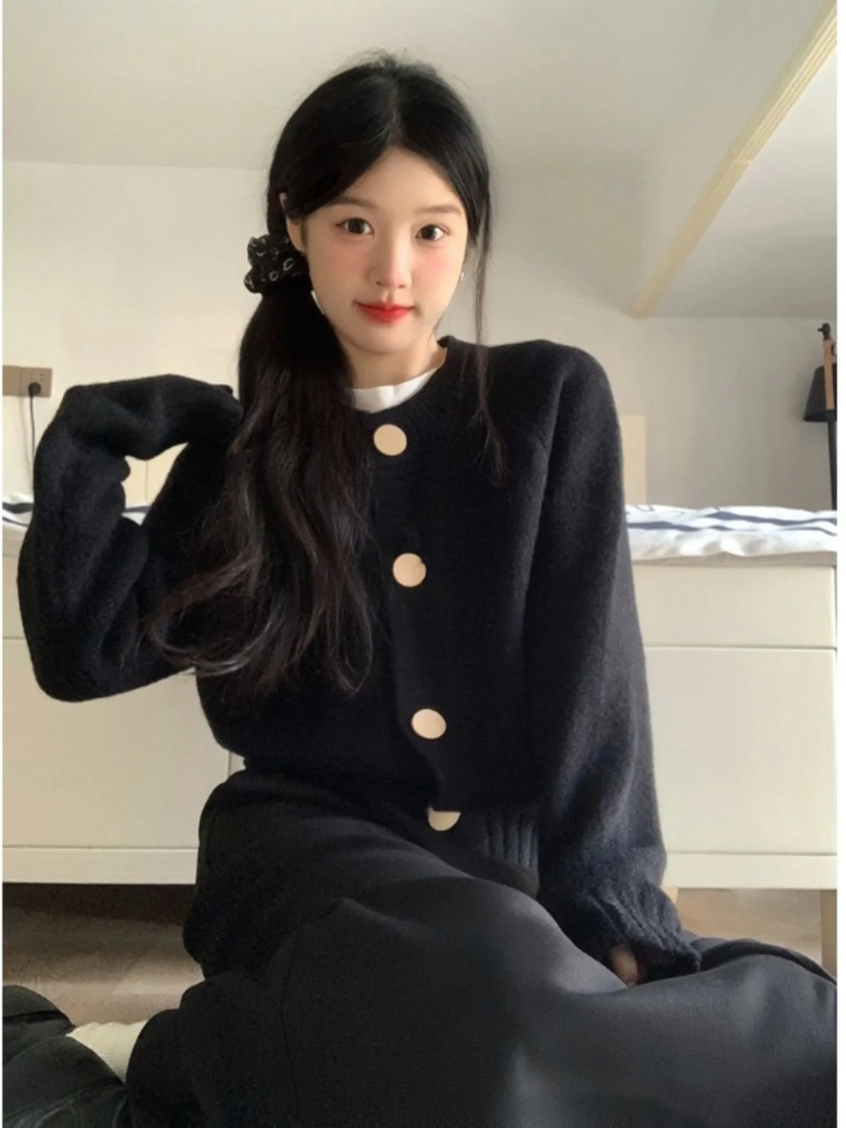 Ladies' Soft Cozy Single-Button Knitted Sweater Coat Casual Autumn Winter Faion Vintage round Ne Open Cardigan Polyester ...
Ladies' Soft Cozy Single-Button Knitted Sweater Coat Casual Autumn Winter Faion Vintage round Ne Open Cardigan Polyester ...