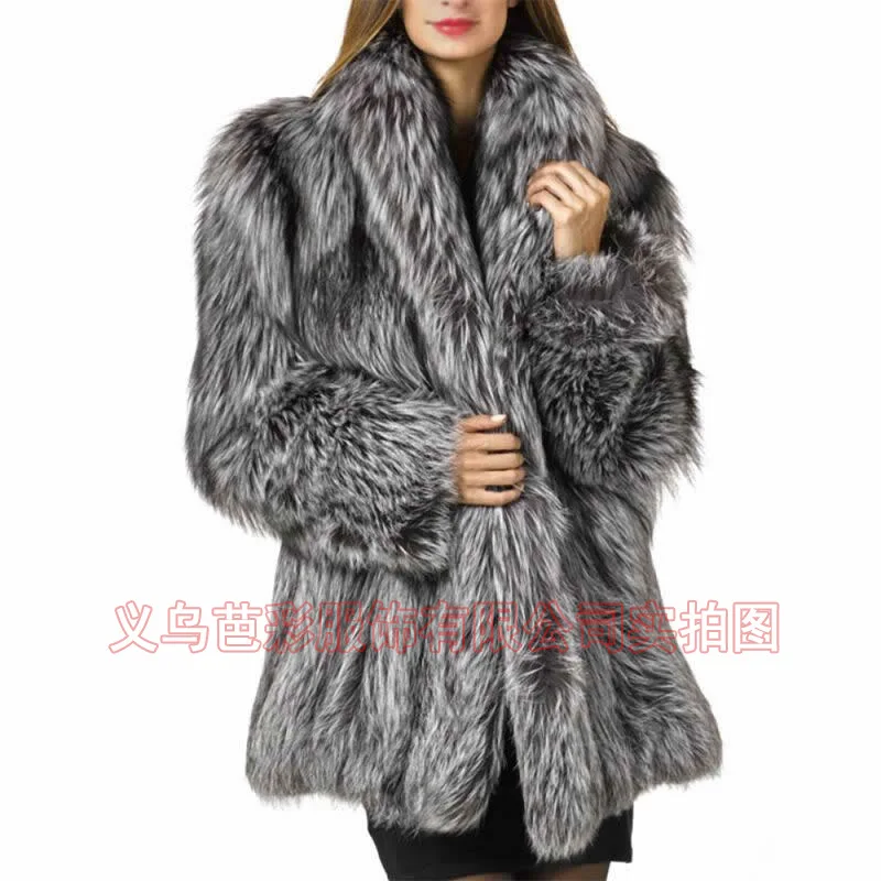 European, American Amazon Popular Women's Clothing Medium and Long Silver Fox Fashionable Warm Fox Fur Jacket
European, American Amazon Popular Women's Clothing Medium and Long Silver Fox Fashionable Warm Fox Fur Jacket