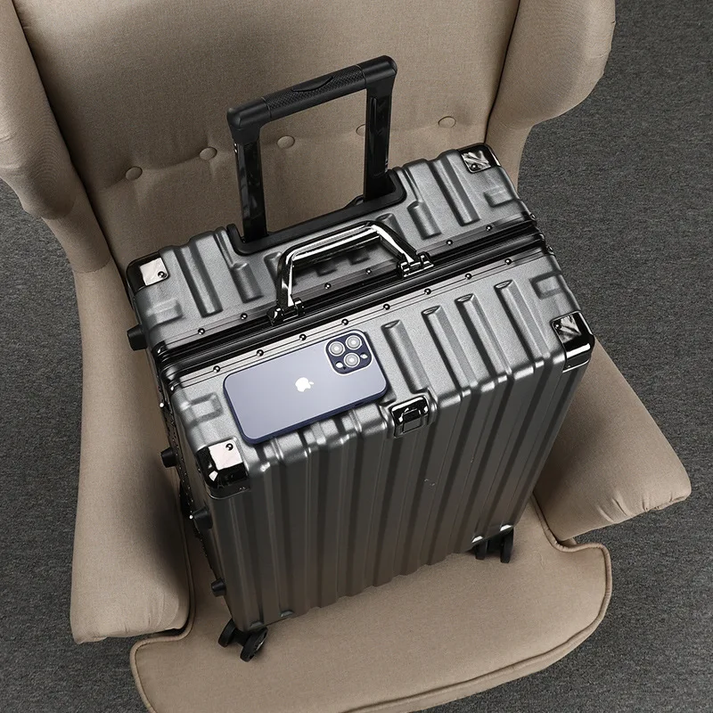 Luggage Suitcase Large Capacity Travel Case Spinner Lock Hard Shell Business Trolley for Student Carry on Luggage Suitcase Set
Luggage Suitcase Large Capacity Travel Case Spinner Lock Hard Shell Business Trolley for Student Carry on Luggage Suitcase Set