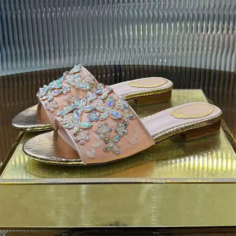 Summer Outdoors Low Heels Slippers For Woman Hot Selling Modern Square Heels Slippers Women Rhinestone Party Slides Woman
Summer Outdoors Low Heels Slippers For Woman Hot Selling Modern Square Heels Slippers Women Rhinestone Party Slides Woman