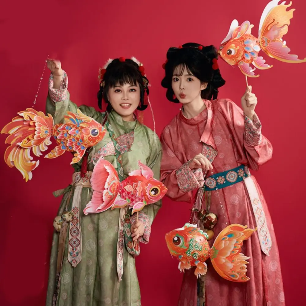 Antique 3D Middle Autumn Festival Lantern Paper Rabbit Mid Autumn Lotus Lantern Hand Made Fish DIY Lantern Material Kit Women
Antique 3D Middle Autumn Festival Lantern Paper Rabbit Mid Autumn Lotus Lantern Hand Made Fish DIY Lantern Material Kit Women