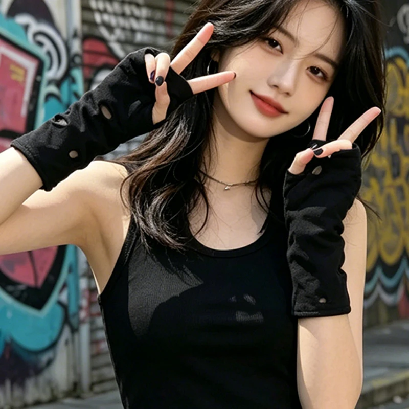 Women Gothic Fingerless Gloves Ninja Solid Black Short Length Glove Ripped Designed Y2k Girl Casual Streetwear 2026
Women Gothic Fingerless Gloves Ninja Solid Black Short Length Glove Ripped Designed Y2k Girl Casual Streetwear 2026