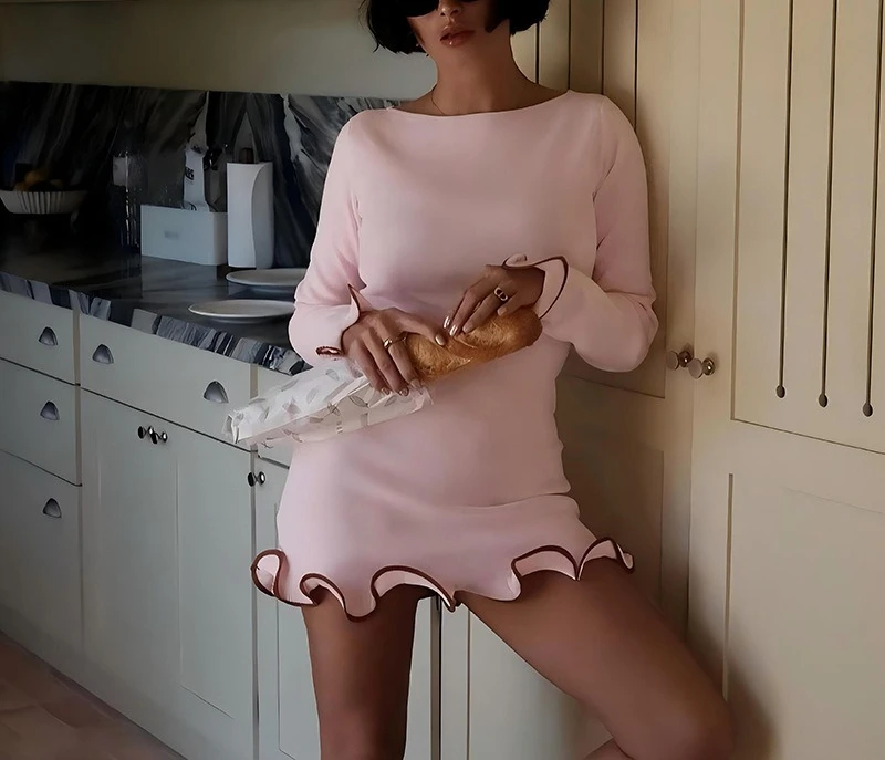 Sexy Tight Short Skirt, Ruffle Dress, Rolled Knitted Skirt, Long Sleeve Solid Color European and American Women's Summer Skirt
Sexy Tight Short Skirt, Ruffle Dress, Rolled Knitted Skirt, Long Sleeve Solid Color European and American Women's Summer Skirt