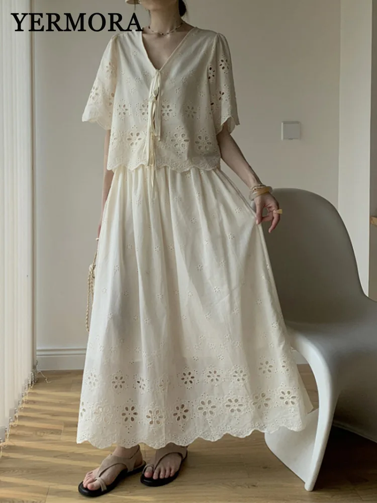 YERMORA Women Two Pieces Set Beige Hollow Out Embroidery Tops V-neck Loose High Elastic Waist Skirt Fashion Spring Summer 2025
YERMORA Women Two Pieces Set Beige Hollow Out Embroidery Tops V-neck Loose High Elastic Waist Skirt Fashion Spring Summer 2025