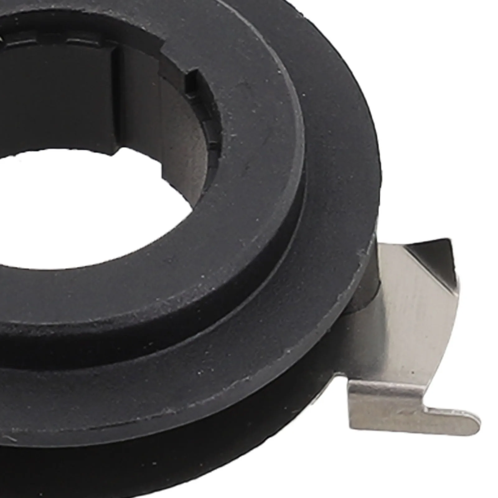 Useful Brand New Practical LED Adapter Bases Socket Fixers Replacement Spare Parts Accessories For Mercedes For Benz
Useful Brand New Practical LED Adapter Bases Socket Fixers Replacement Spare Parts Accessories For Mercedes For Benz