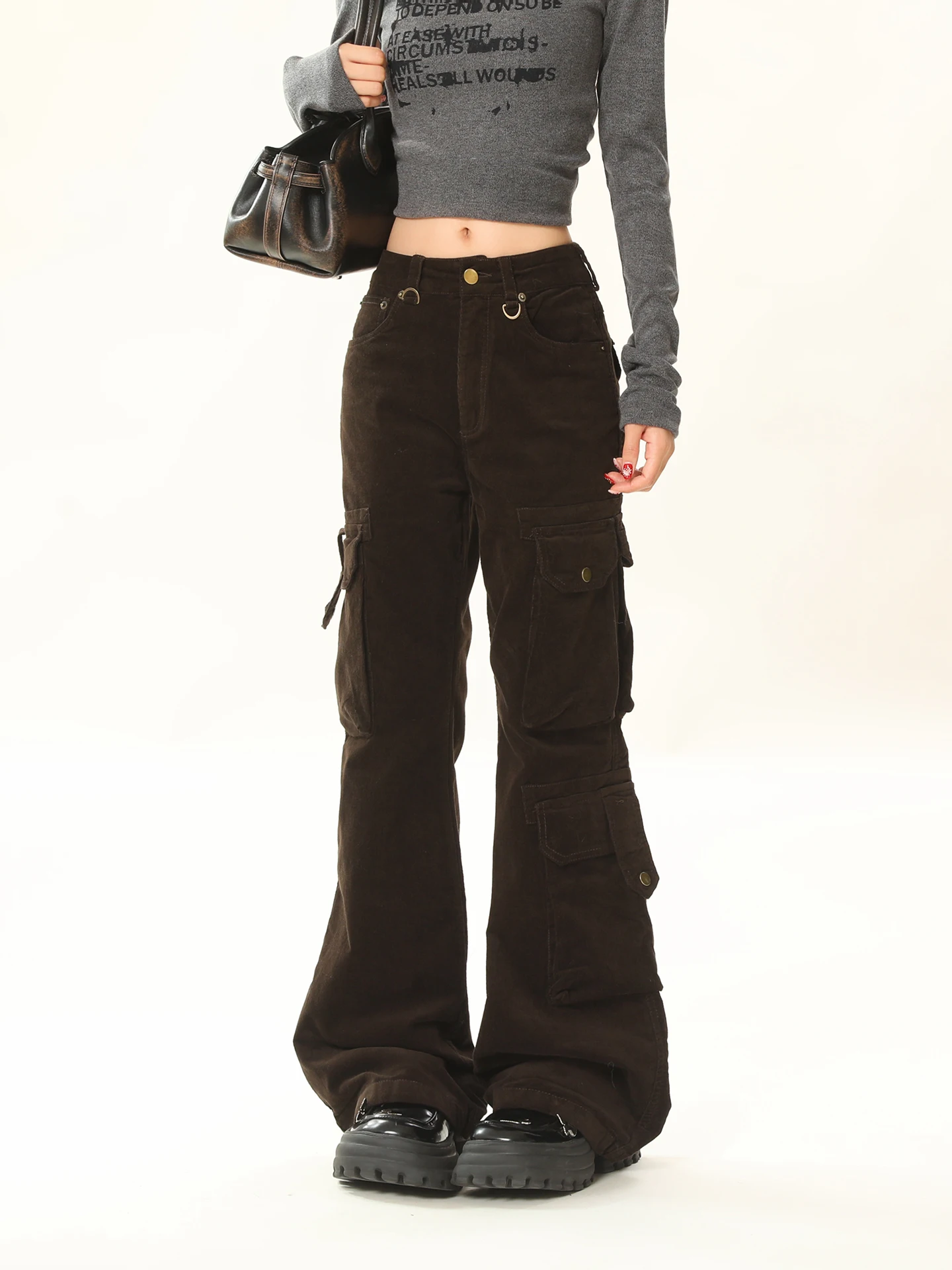 AONW, вельветовые расклешенные брюки в американском стиле для девочек, женская осенне-зимняя рабочая одежда, облегающие повседневные длинные брюки
AONW, вельветовые расклешенные брюки в американском стиле для девочек, женская осенне-зимняя рабочая одежда, облегающие повседневные длинные брюки