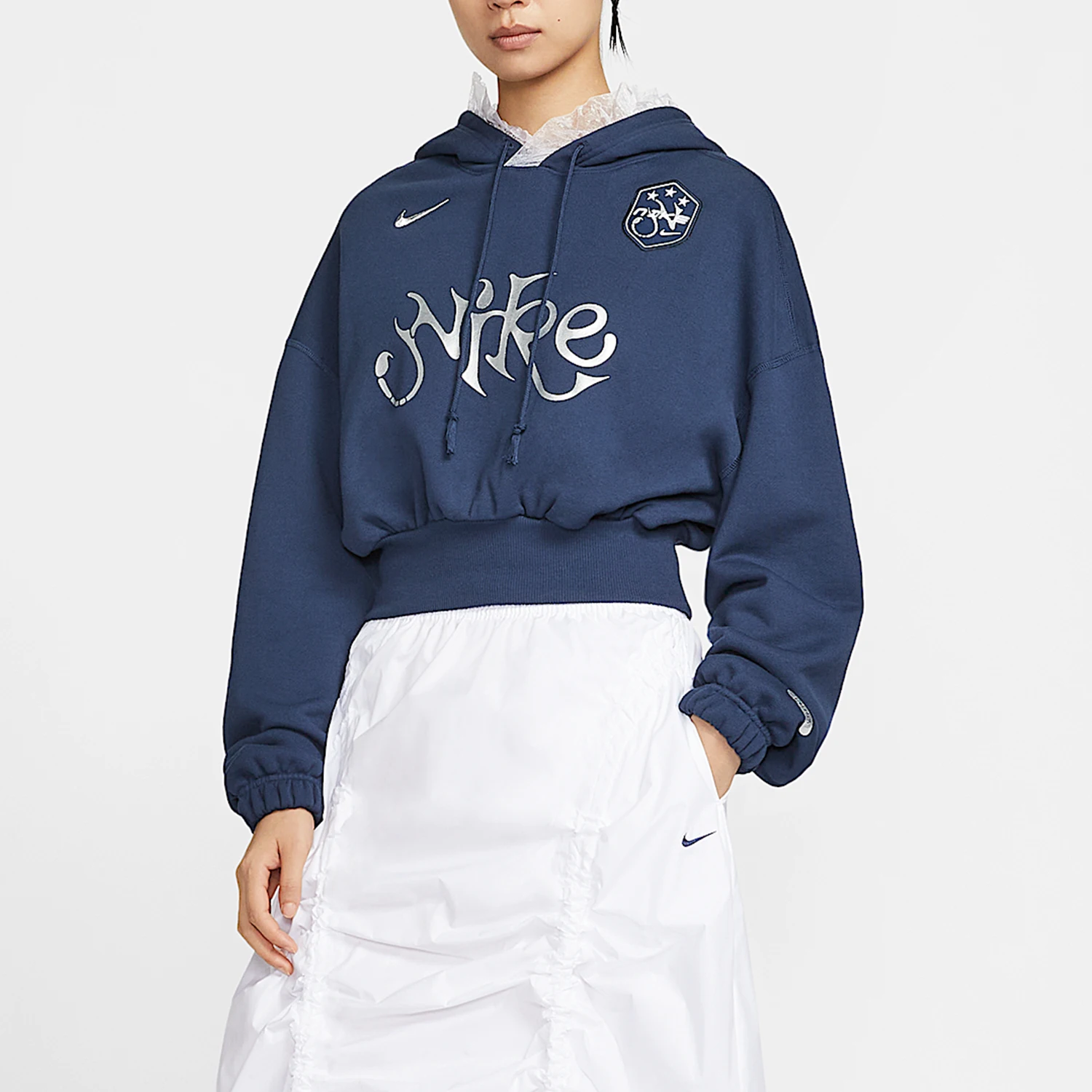 Nike genuine Women's Hooded Pullover Short Sleeve Sweatshirt IO0468-410
Nike genuine Women's Hooded Pullover Short Sleeve Sweatshirt IO0468-410