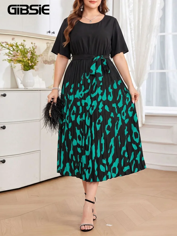 GIBSIE Plus Size O-Neck Short Sleeve Pleated Belted Dress Women 2026 New Summer High Waist Casual Print A-line Long Dresses
GIBSIE Plus Size O-Neck Short Sleeve Pleated Belted Dress Women 2026 New Summer High Waist Casual Print A-line Long Dresses