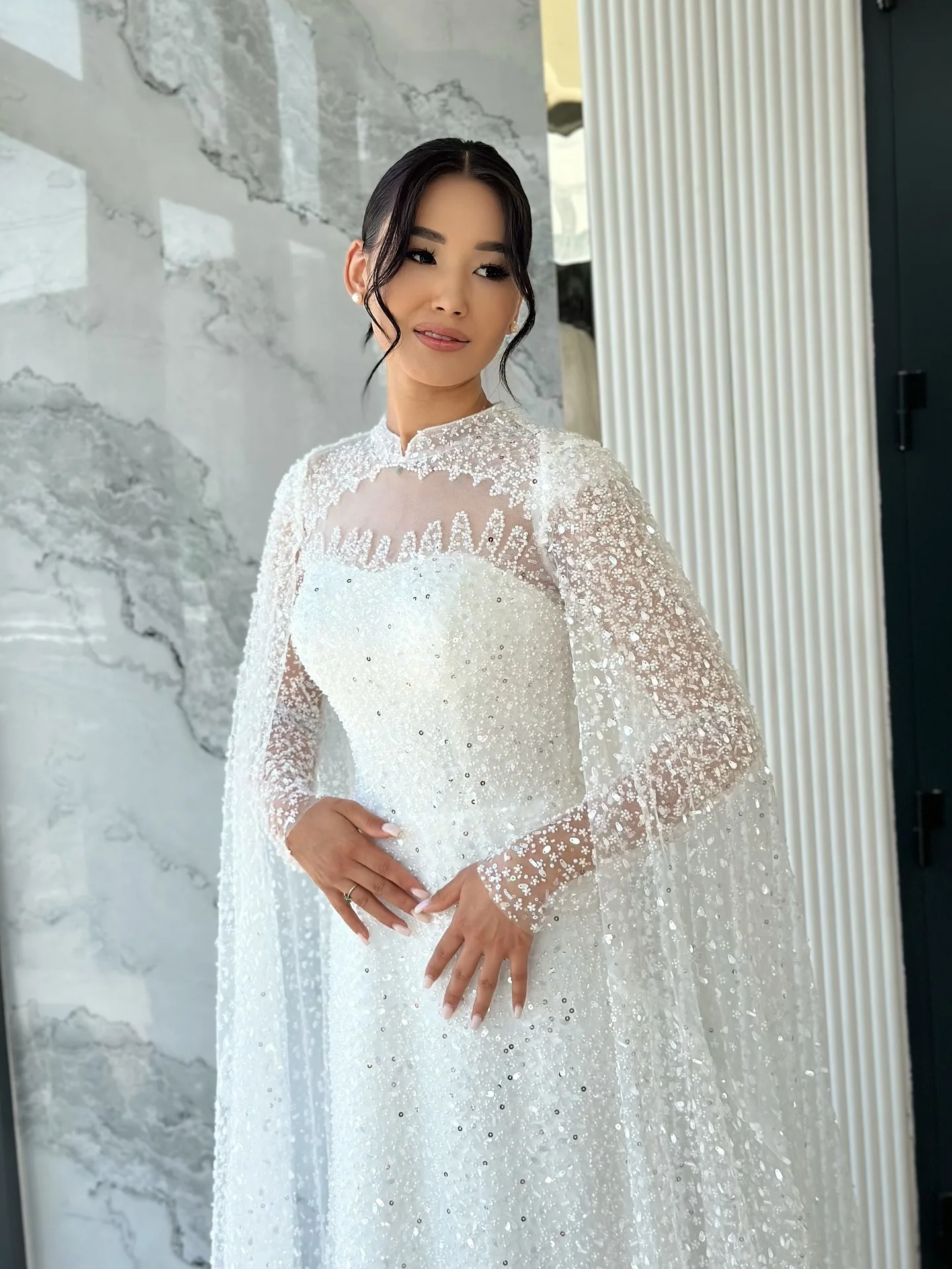 Customized White High Collar Formal Luxury Wedding Dress Long Sleeves Organza Sequined Beading Bridal Party High Quality Dreamy
Customized White High Collar Formal Luxury Wedding Dress Long Sleeves Organza Sequined Beading Bridal Party High Quality Dreamy