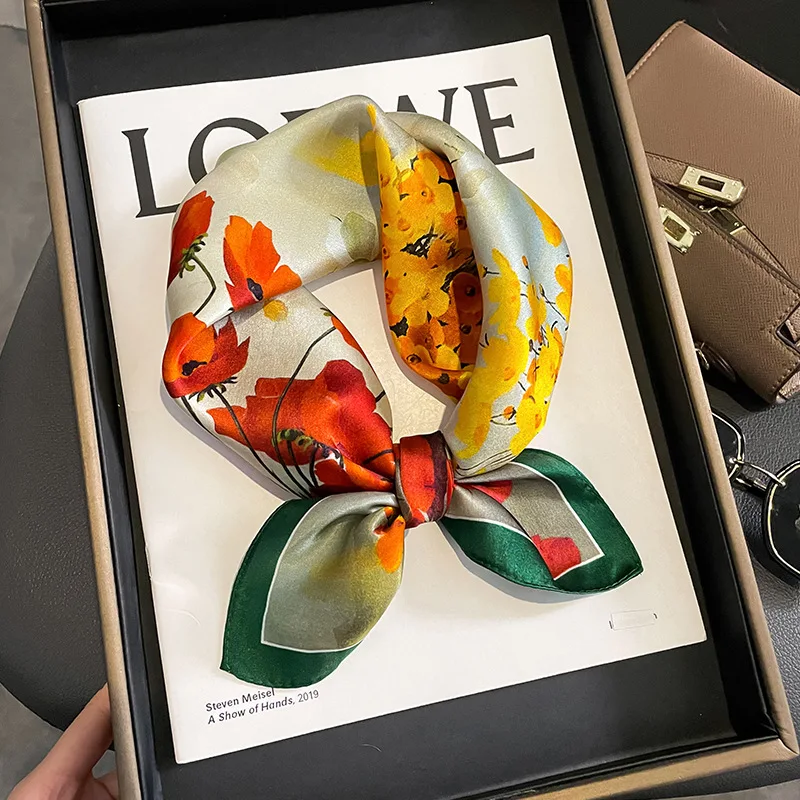 2023 New 100% Real Silk Square Scarf for Women Luxury Design Pattern Floral Bag Ribbon Hairband Bandana Neckerchief Foulard
2023 New 100% Real Silk Square Scarf for Women Luxury Design Pattern Floral Bag Ribbon Hairband Bandana Neckerchief Foulard