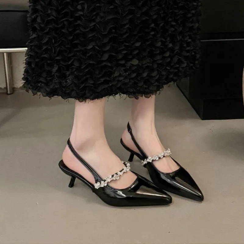 2026 Spring New Arrival Women's Pointed Toe Stiletto Heels Slimming French Style Sexy Ankle Strap Closed Back Shoes Elegant Look
2026 Spring New Arrival Women's Pointed Toe Stiletto Heels Slimming French Style Sexy Ankle Strap Closed Back Shoes Elegant Look