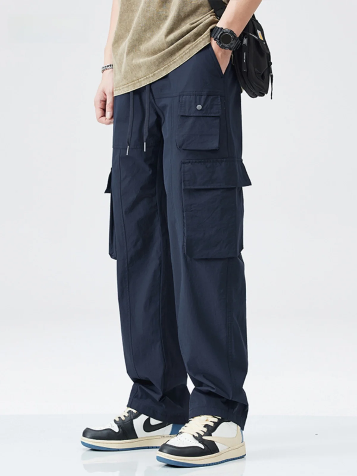 Spring Summer New Men's Casual Loose Straight American Outdoor Sports Function Multi ket Leisure Pants Workwear Trousers
Spring Summer New Men's Casual Loose Straight American Outdoor Sports Function Multi ket Leisure Pants Workwear Trousers