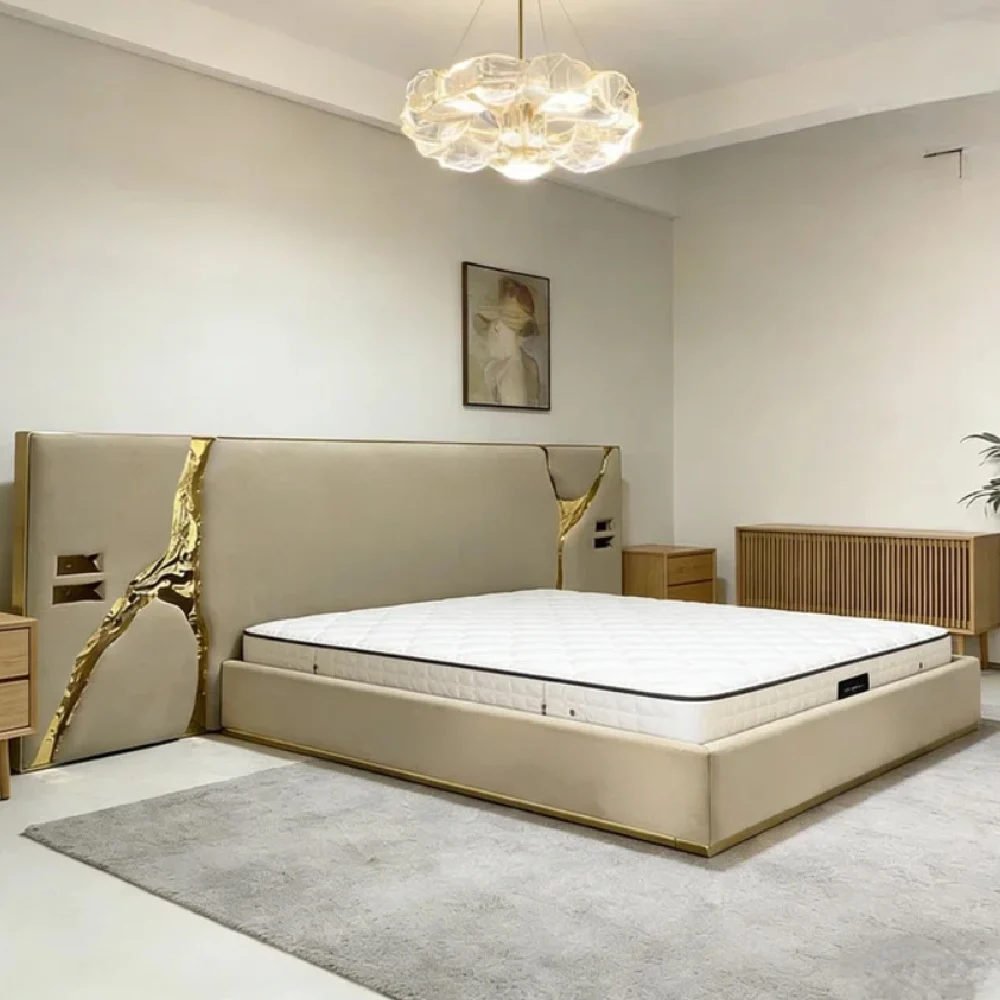 # Modern European Luxury Bedroom Furniture Adjustable Upholstered Velvet Fabric Eco-Friendly King/Queen Size Bed Frame
# Modern European Luxury Bedroom Furniture Adjustable Upholstered Velvet Fabric Eco-Friendly King/Queen Size Bed Frame