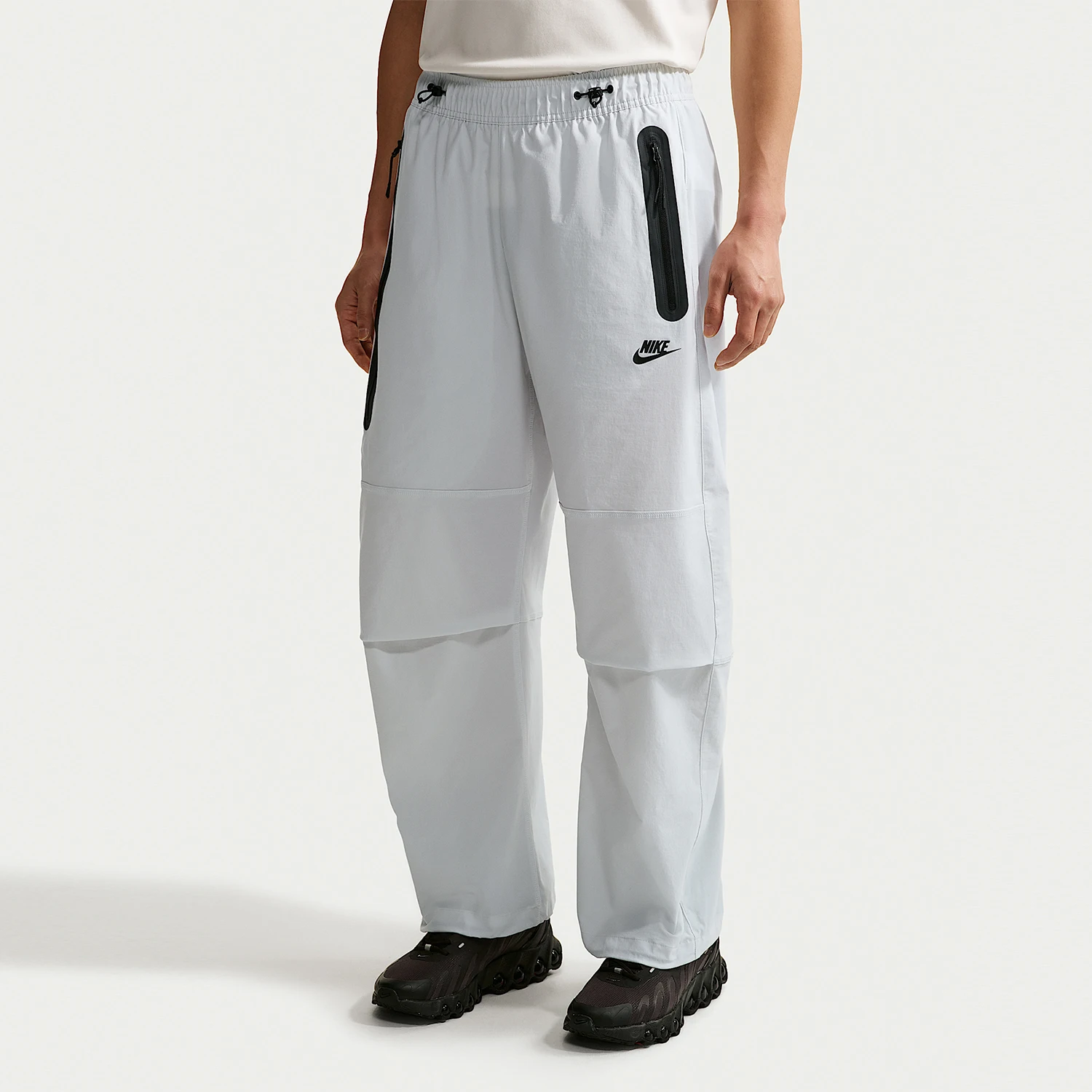 Nike Authentic Spring Men's Loose Trend Casual Woven Pants IU7637-101
Nike Authentic Spring Men's Loose Trend Casual Woven Pants IU7637-101