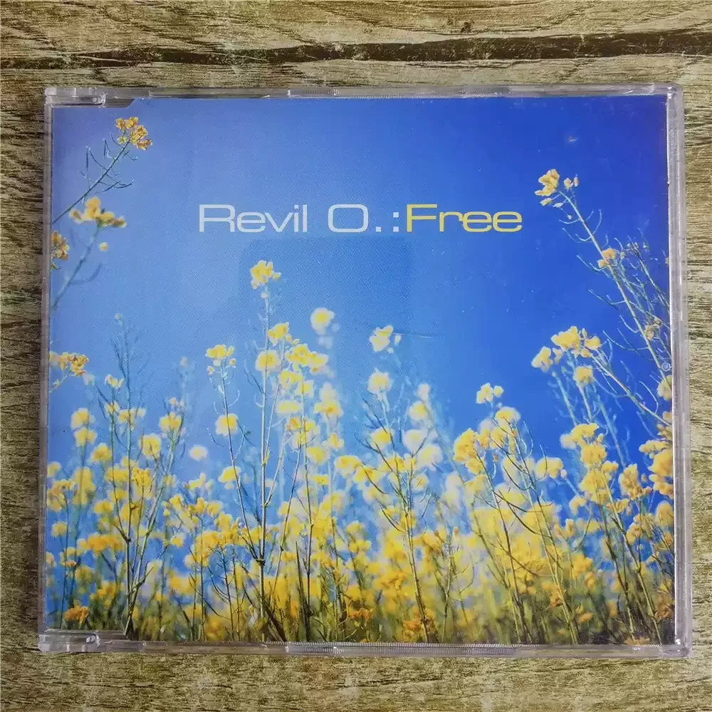 CD Ревил О. Free It Is One of The Iconic Works of Devil Doll's "grotesque Romance" Style.
CD Ревил О. Free It Is One of The Iconic Works of Devil Doll's "grotesque Romance" Style.