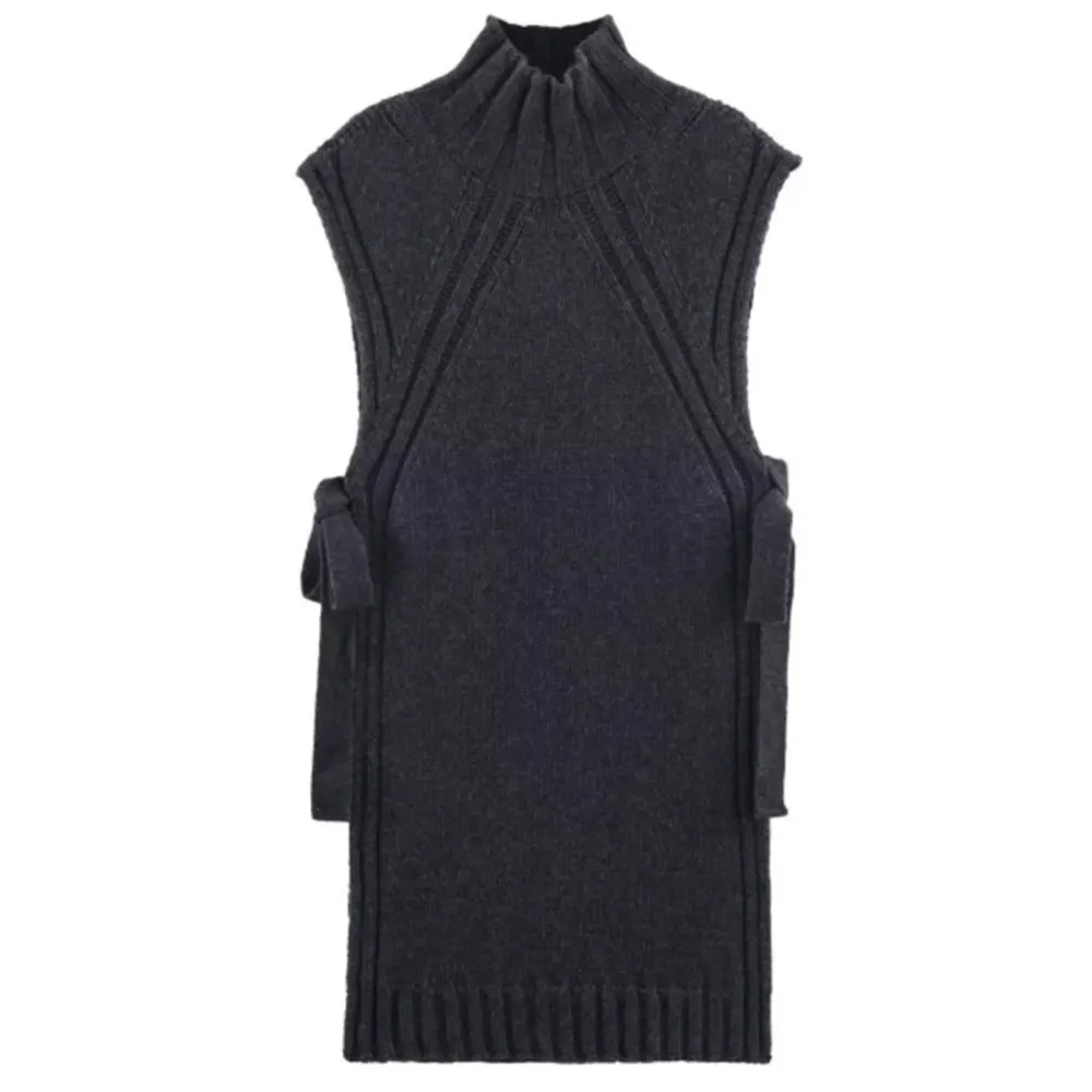 Fashionable Mixed Knitted Vest Style Top New Arrival Women's Wear Winter Season Open Split Design Sweater
Fashionable Mixed Knitted Vest Style Top New Arrival Women's Wear Winter Season Open Split Design Sweater