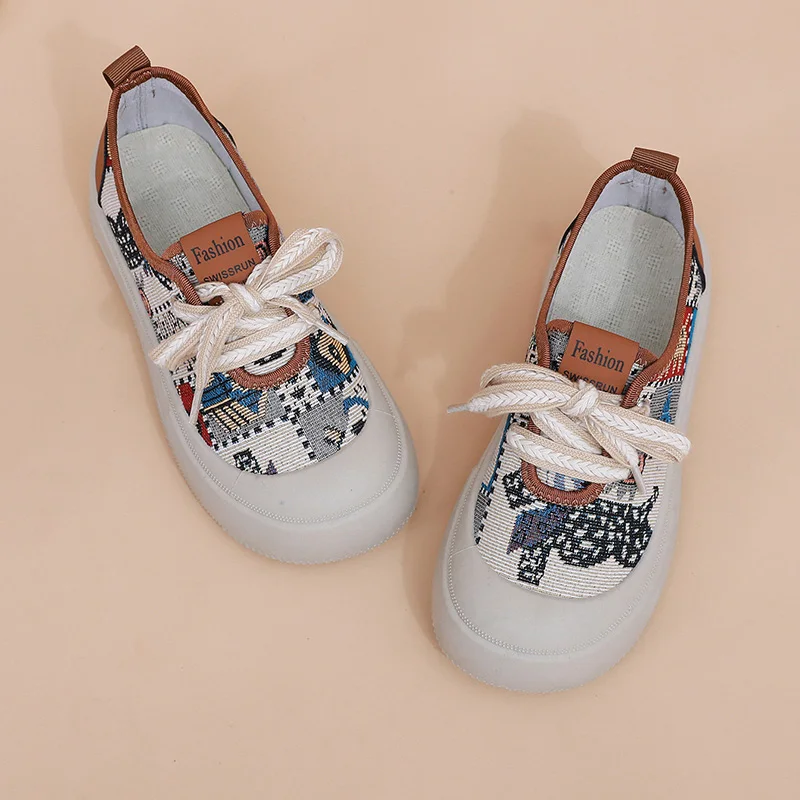 2025 summer new shoes Fashion trend women's casual shoes breathable and comfortable can be worn on many occasions
2025 summer new shoes Fashion trend women's casual shoes breathable and comfortable can be worn on many occasions