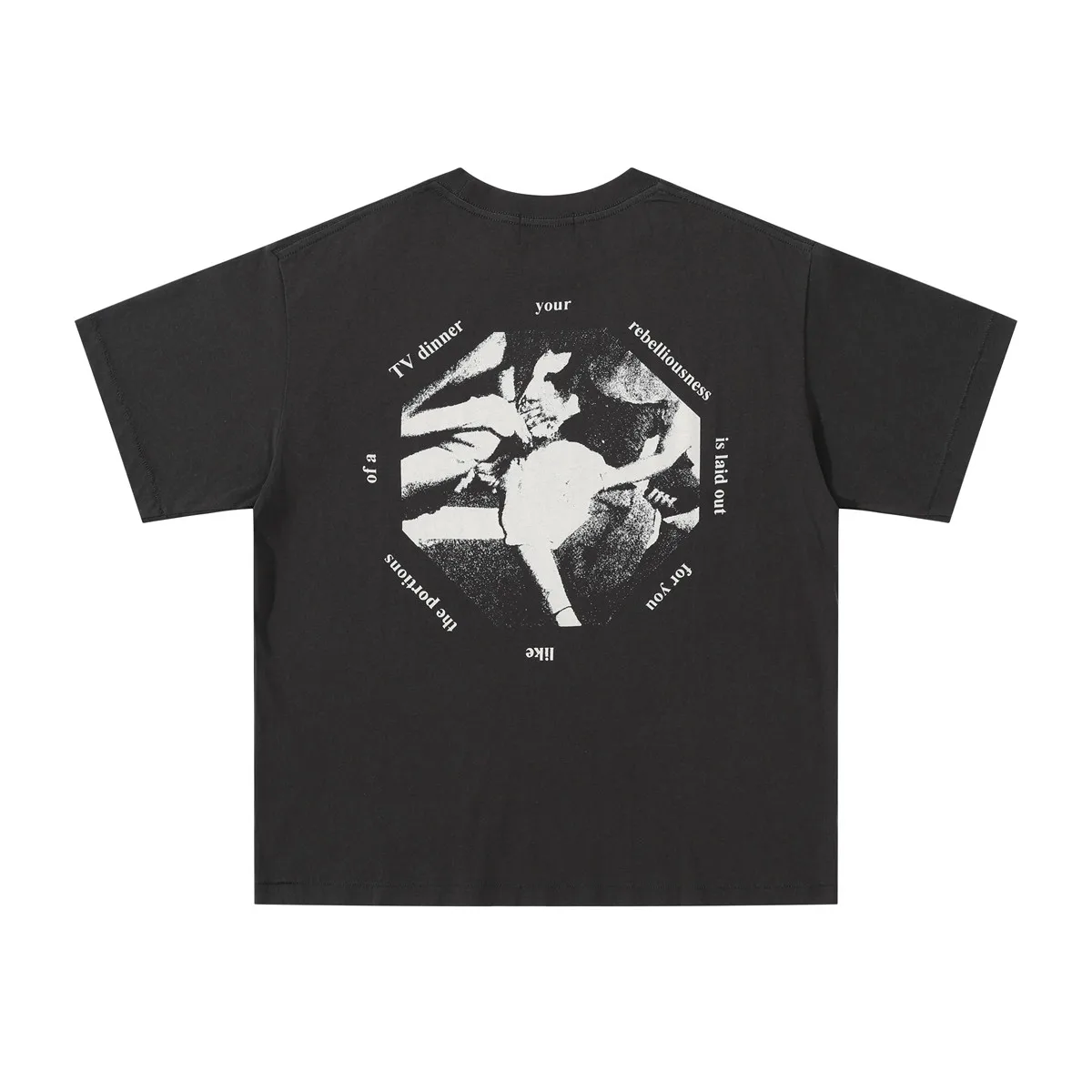 ER/D 25SS Bandage Portrait Mechanic Printed Short Sleeve T-Shirt
ER/D 25SS Bandage Portrait Mechanic Printed Short Sleeve T-Shirt
