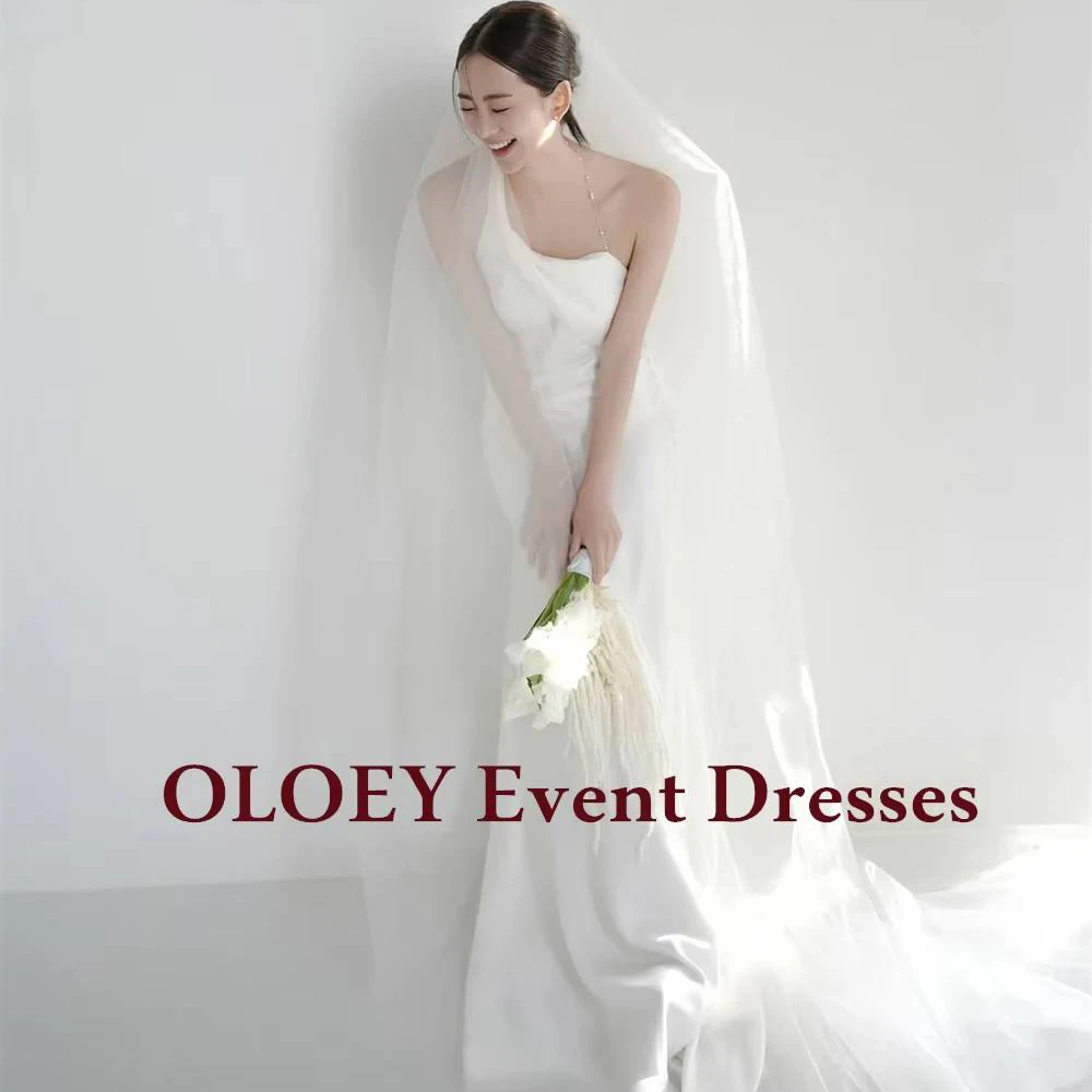 OLOEY Sexy Ivory White Wedding Dress Korea Photo Shoot Sleeveless A Line Bridal Gown Silk Satin Pleats Flower Customized
OLOEY Sexy Ivory White Wedding Dress Korea Photo Shoot Sleeveless A Line Bridal Gown Silk Satin Pleats Flower Customized