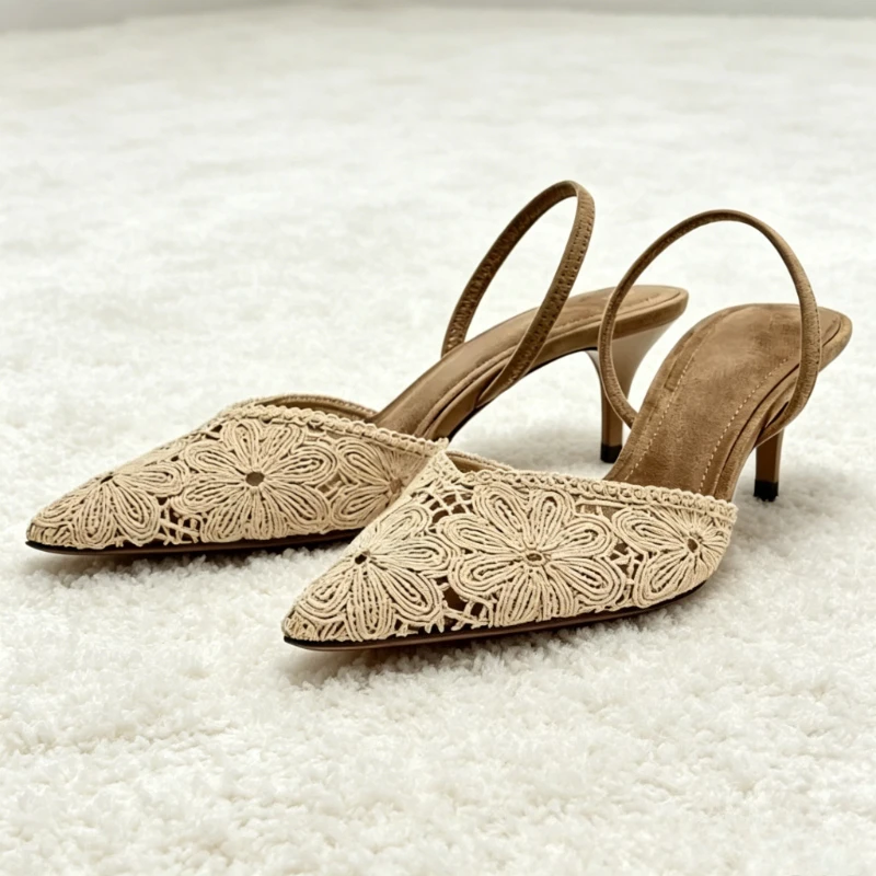Kniting Embroidered Flowers High Heels Woman Fashion Pointed Toe Slingback Heeled Sandals Summer Luxury Designer Shoes for Women
Kniting Embroidered Flowers High Heels Woman Fashion Pointed Toe Slingback Heeled Sandals Summer Luxury Designer Shoes for Women