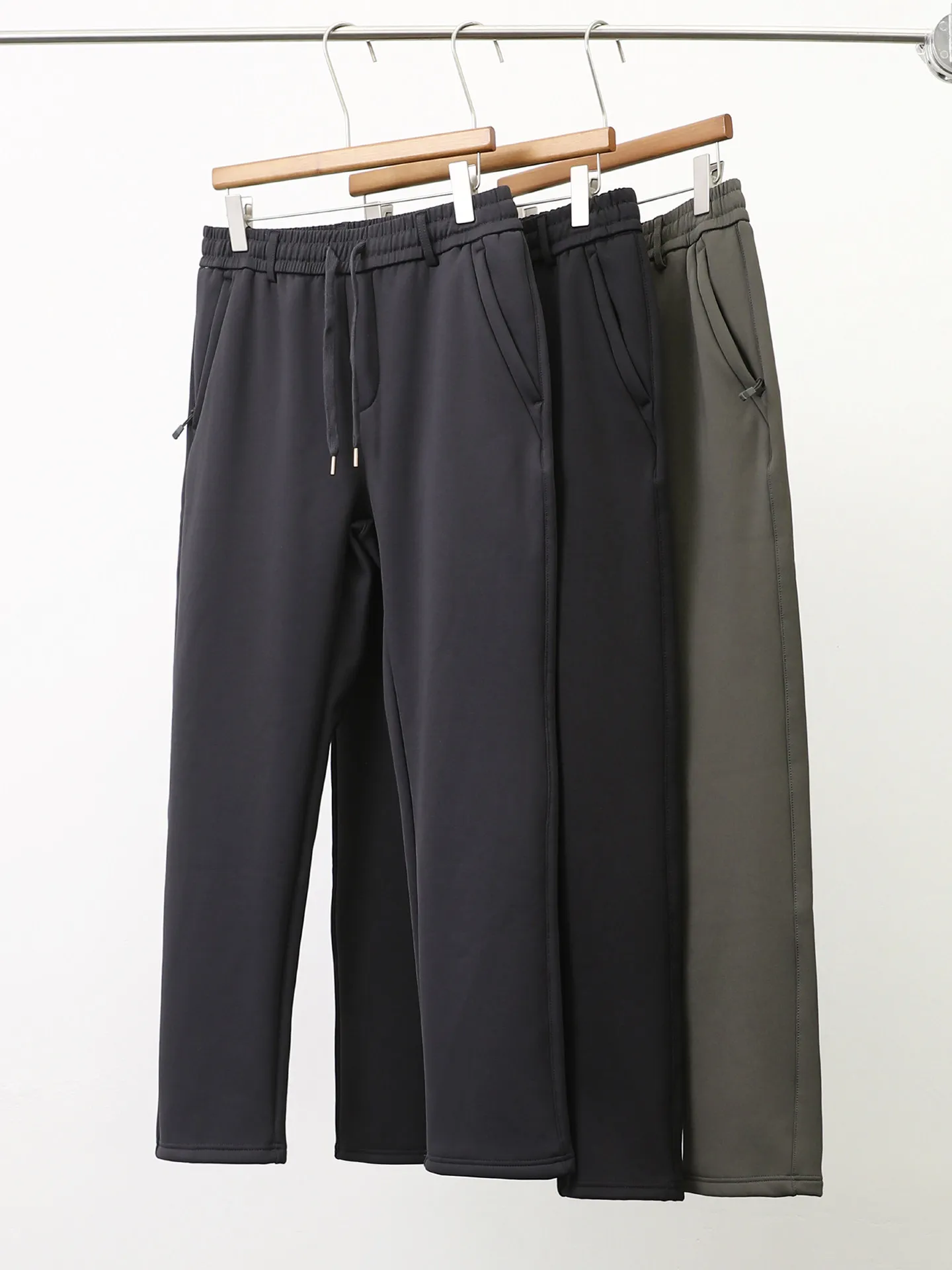 Men's Faionable Straight Leg Casual Pants Silk Windproof Warm Autumn Winter New Sle Versatile Comfortable Leisure Trousers
Men's Faionable Straight Leg Casual Pants Silk Windproof Warm Autumn Winter New Sle Versatile Comfortable Leisure Trousers