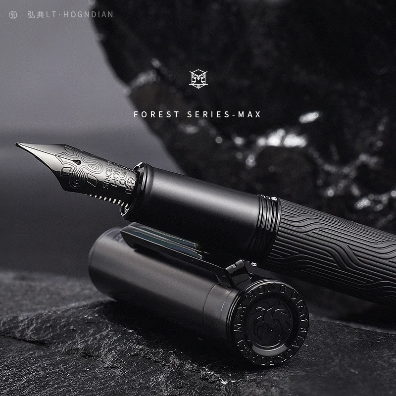 LT HONGDIAN 1860 Black Forest Fountain Pen High-End Business Students Retro Chinese Knot Titanium Black Writing Pen For Gift
LT HONGDIAN 1860 Black Forest Fountain Pen High-End Business Students Retro Chinese Knot Titanium Black Writing Pen For Gift