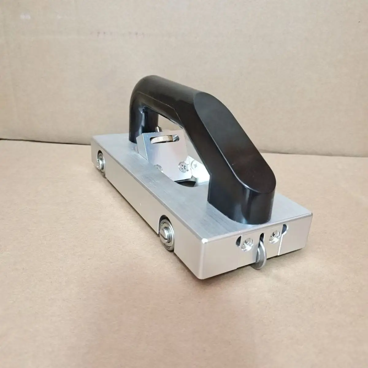 Manual PVC Sports Floor Groover With Guide Wheels - Professional Floor Seam Cutter For PVC Plastic Flooring Installation
Manual PVC Sports Floor Groover With Guide Wheels - Professional Floor Seam Cutter For PVC Plastic Flooring Installation