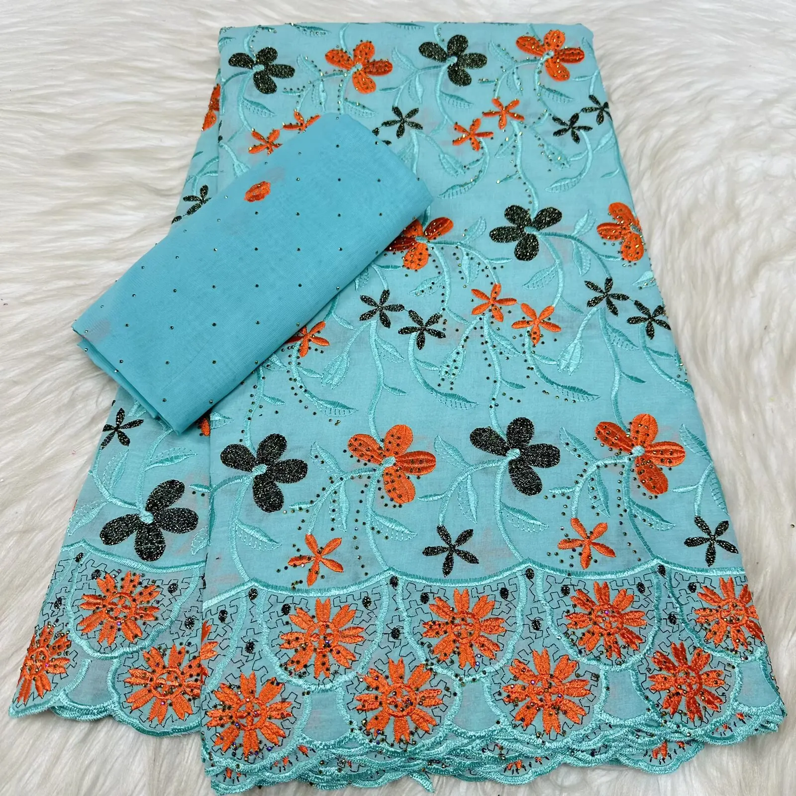 african fabric for women Swiss Voile Lace Embroidered Fabric 2026 High-Quality Nigerian Cotton for Women's Dresses
african fabric for women Swiss Voile Lace Embroidered Fabric 2026 High-Quality Nigerian Cotton for Women's Dresses