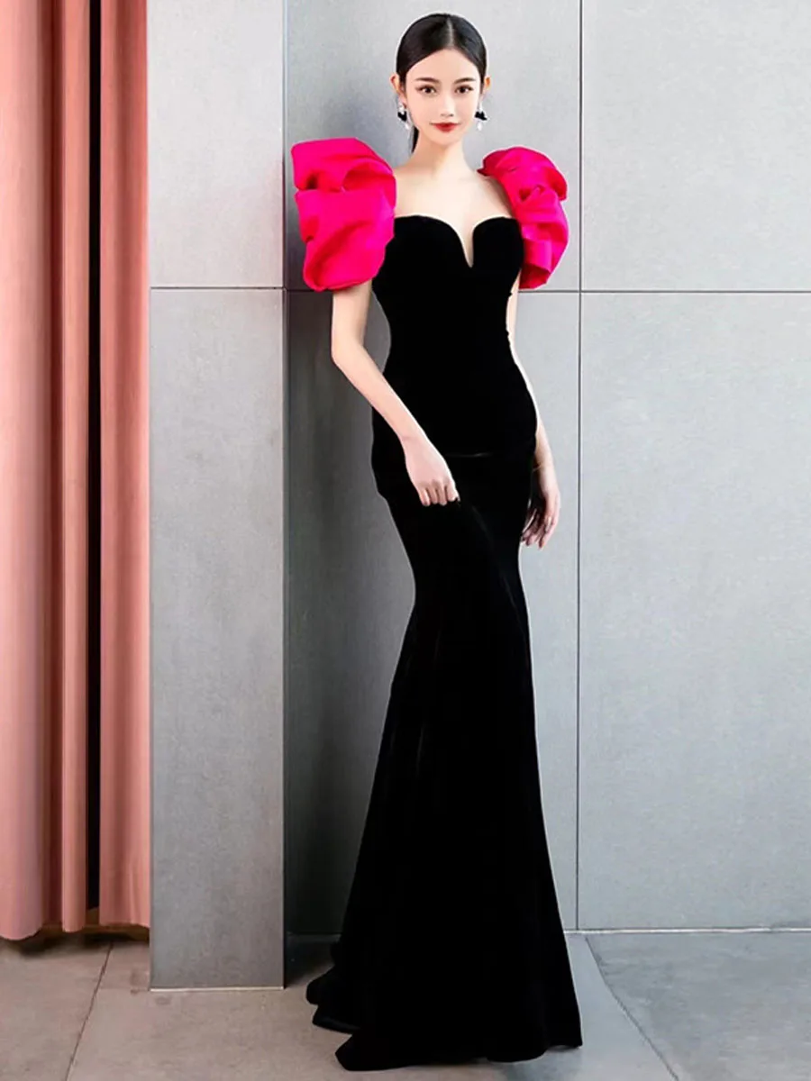 Ele Evening Gown with Bal And Bubble Sve Design for Women Suitable for Parties Weddings And Other Formal Ocns
Ele Evening Gown with Bal And Bubble Sve Design for Women Suitable for Parties Weddings And Other Formal Ocns