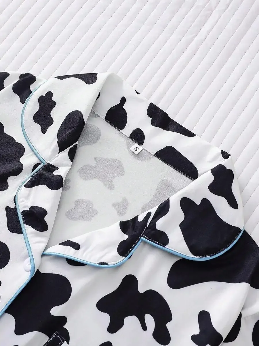 Cow Print Women Pajama Set Lapel Short Sleeve Top Elastic Waist Shorts Sleepwear Loungewear
Cow Print Women Pajama Set Lapel Short Sleeve Top Elastic Waist Shorts Sleepwear Loungewear
