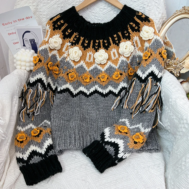 TEELYNN Vintage Crocheted Tassel Floral Embroidery Pullovers Sweaters for Women Warm Winter Long Sleeve Boho Sweaters Jumper
TEELYNN Vintage Crocheted Tassel Floral Embroidery Pullovers Sweaters for Women Warm Winter Long Sleeve Boho Sweaters Jumper