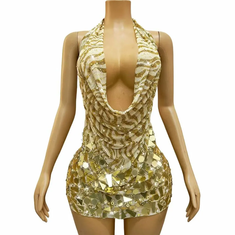 Graceful Halterneck Deaigned Shining Rhinestones Gold Mirrors Dress Cocktail Birthday party Evening Gown Fashion Show Outfit
Graceful Halterneck Deaigned Shining Rhinestones Gold Mirrors Dress Cocktail Birthday party Evening Gown Fashion Show Outfit