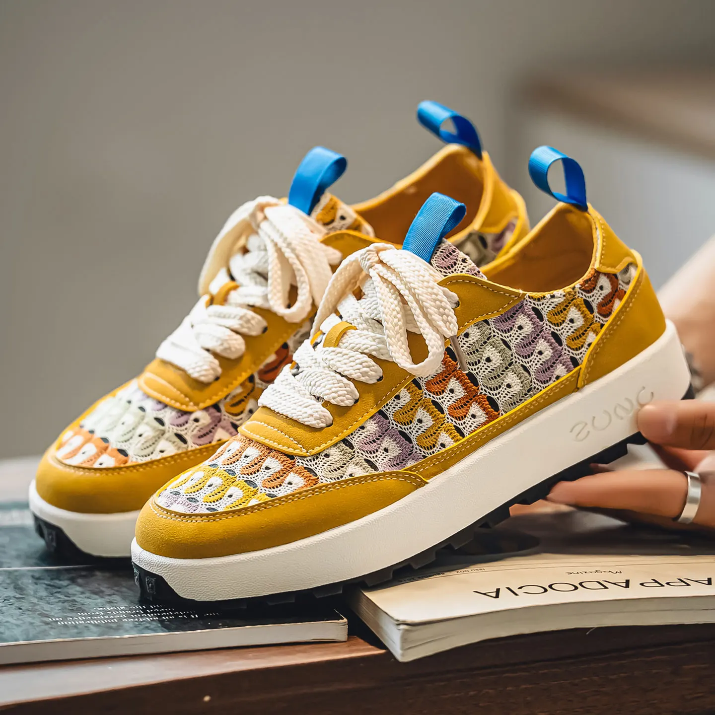 New Plus Size Men Casual Sports Shoes, Versatile Thick Sole Breathable Mesh Shoes, Anti-Slip Wear Resistant Outdoor Sneakers
New Plus Size Men Casual Sports Shoes, Versatile Thick Sole Breathable Mesh Shoes, Anti-Slip Wear Resistant Outdoor Sneakers