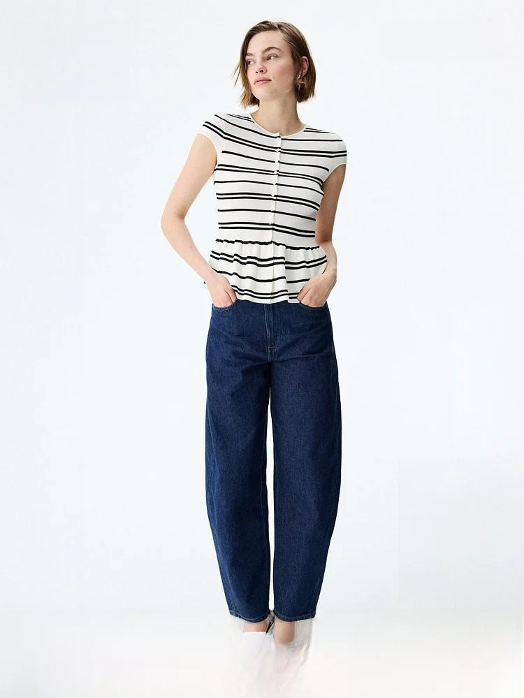 H&M Summer New Women's Short Sleeve Skirt Style Cardigan Casual Slim Fit Polyester Nylon Rayon Blend Button Detail Gored Hem
H&M Summer New Women's Short Sleeve Skirt Style Cardigan Casual Slim Fit Polyester Nylon Rayon Blend Button Detail Gored Hem