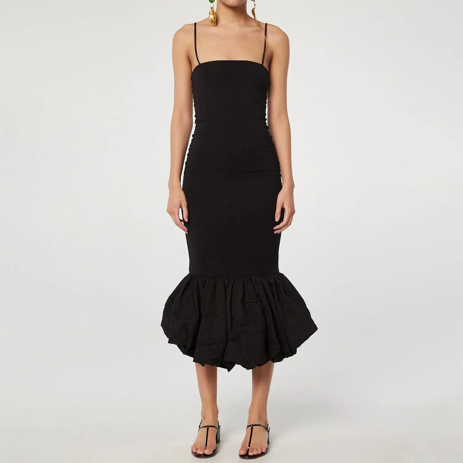 Women's Aesthetic Fish Tail Slip Dress Solid Color Sleeveless Spaghetti Strap Backless Slim Long Dress
Women's Aesthetic Fish Tail Slip Dress Solid Color Sleeveless Spaghetti Strap Backless Slim Long Dress