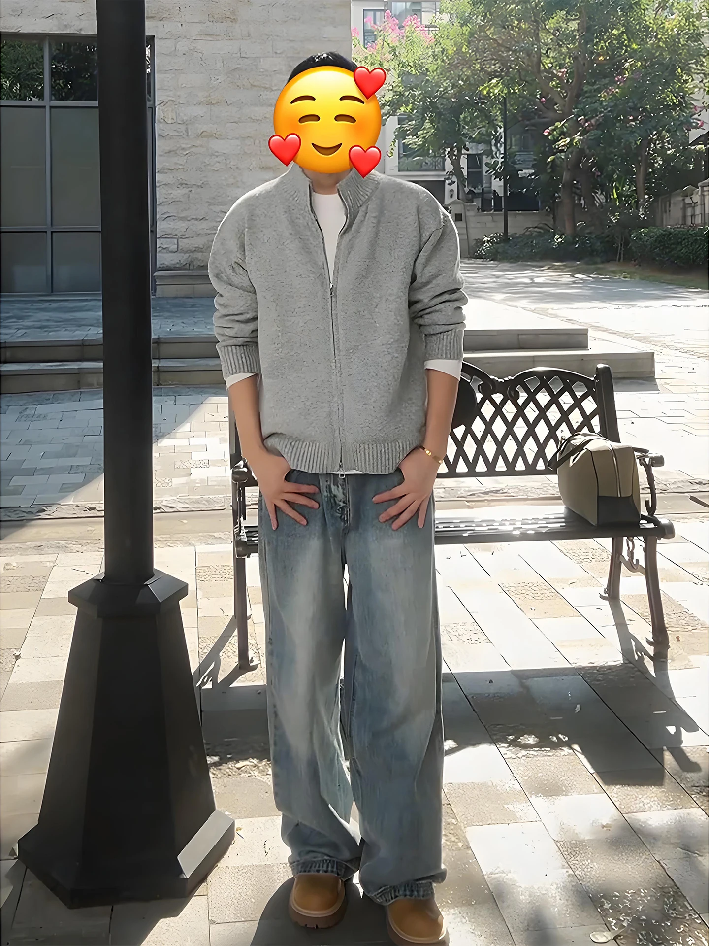 Мужской кардиган-свитер на молнии в американском стиле, свободный, вязаный, с воротником-стойкой, создающий ощущение высокого класса
Мужской кардиган-свитер на молнии в американском стиле, свободный, вязаный, с воротником-стойкой, создающий ощущение высокого класса