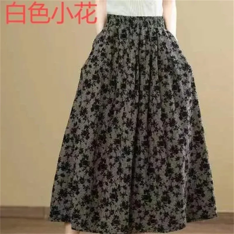 Осенняя женская льняно-хлопковая юбка с цветочным принтом 2021, женская мода, длинные юбки с принтом, корейская женская юбка макси средней длины с высокой талией
Осенняя женская льняно-хлопковая юбка с цветочным принтом 2021, женская мода, длинные юбки с принтом, корейская женская юбка макси средней длины с высокой талией