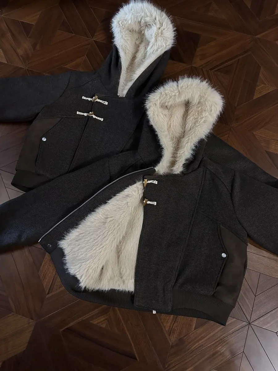 Retro American Horn Button Woolen Coat ort Casual ex Faionable Youth Thiened Long Sve Open Cardigan
Retro American Horn Button Woolen Coat ort Casual ex Faionable Youth Thiened Long Sve Open Cardigan