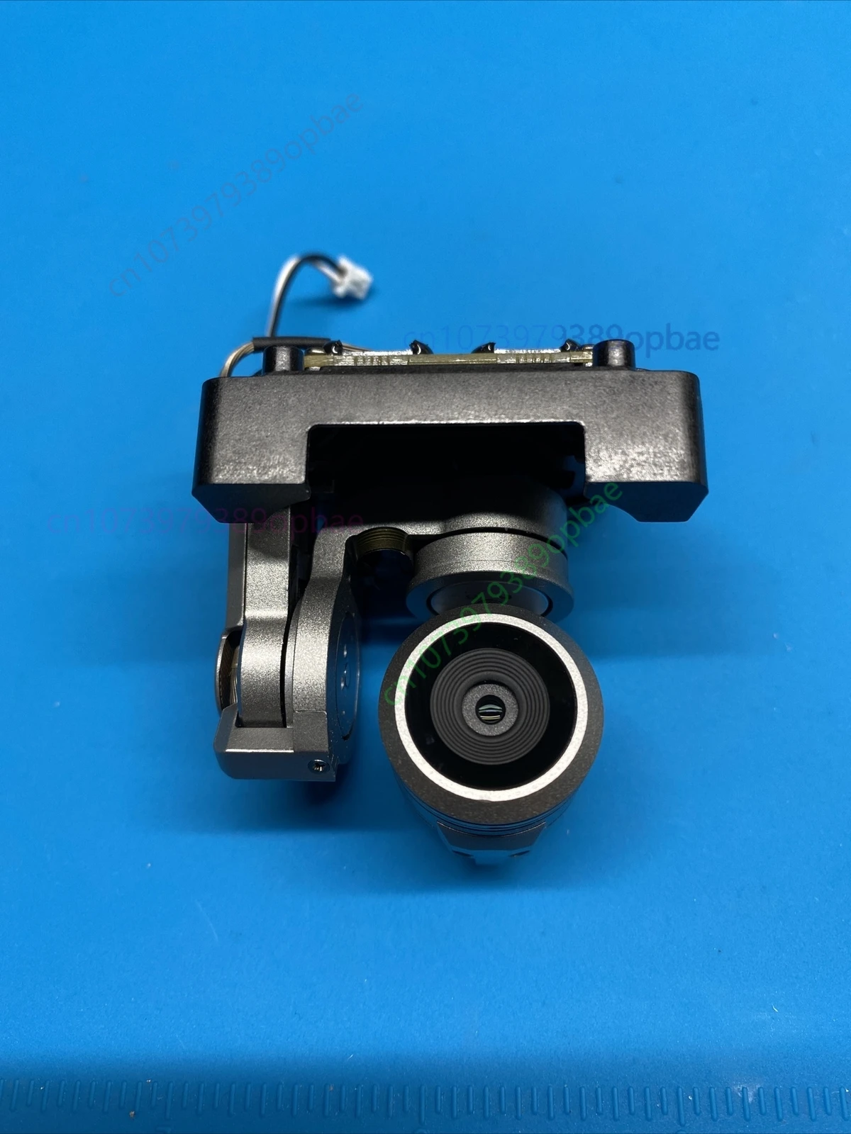 Комплектная камера и стабилизирующая система (гимбал) для DJI Mavic Pro и Pro Platinum
Комплектная камера и стабилизирующая система (гимбал) для DJI Mavic Pro и Pro Platinum