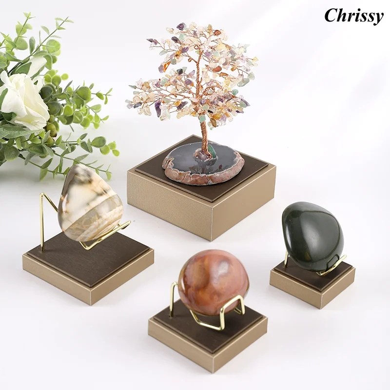 Кофейная кожаная подставка для камня - небольшой держатель-подставка для образцов кристаллов/нефрита/натурального камня/курси/минералов
Кофейная кожаная подставка для камня - небольшой держатель-подставка для образцов кристаллов/нефрита/натурального камня/курси/минералов