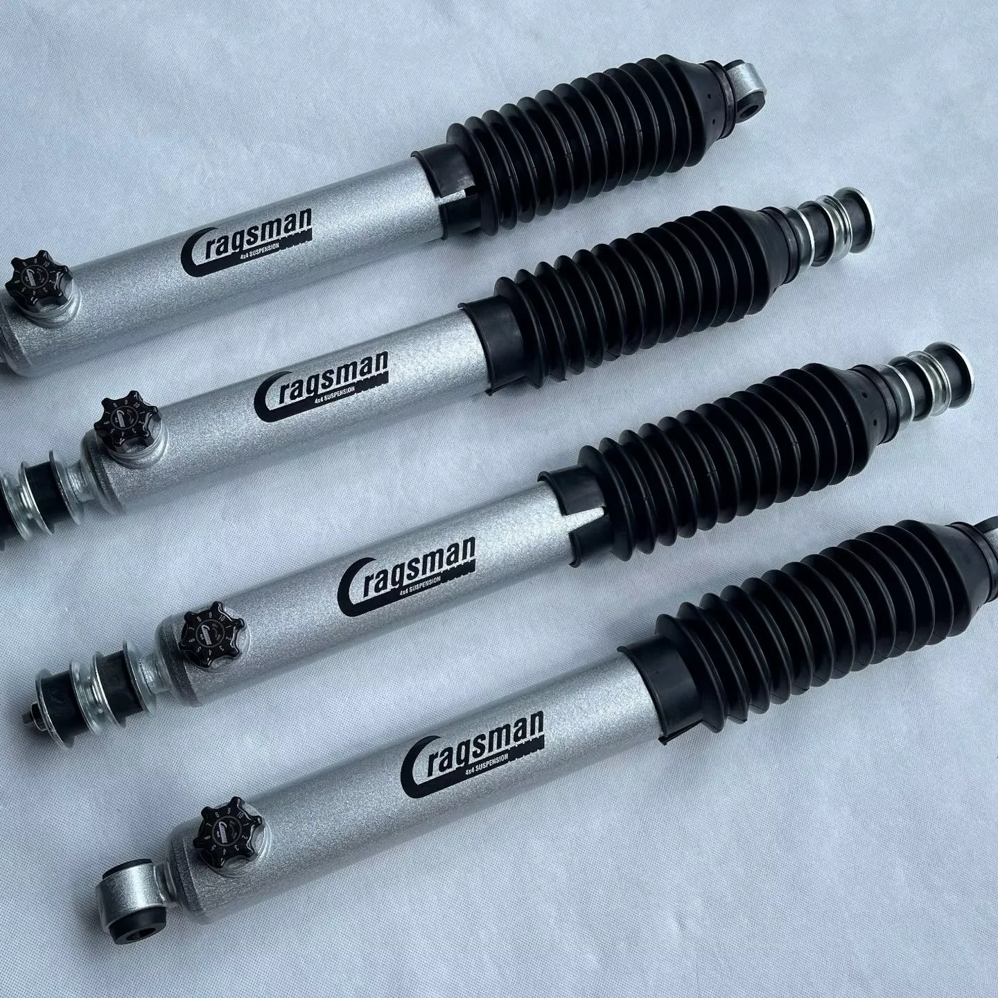 For N Issan PATROL Y60/61 Modified Shock Absorber Suspension Machine Car Heightening Spring Parts Off-Road Modification
For N Issan PATROL Y60/61 Modified Shock Absorber Suspension Machine Car Heightening Spring Parts Off-Road Modification