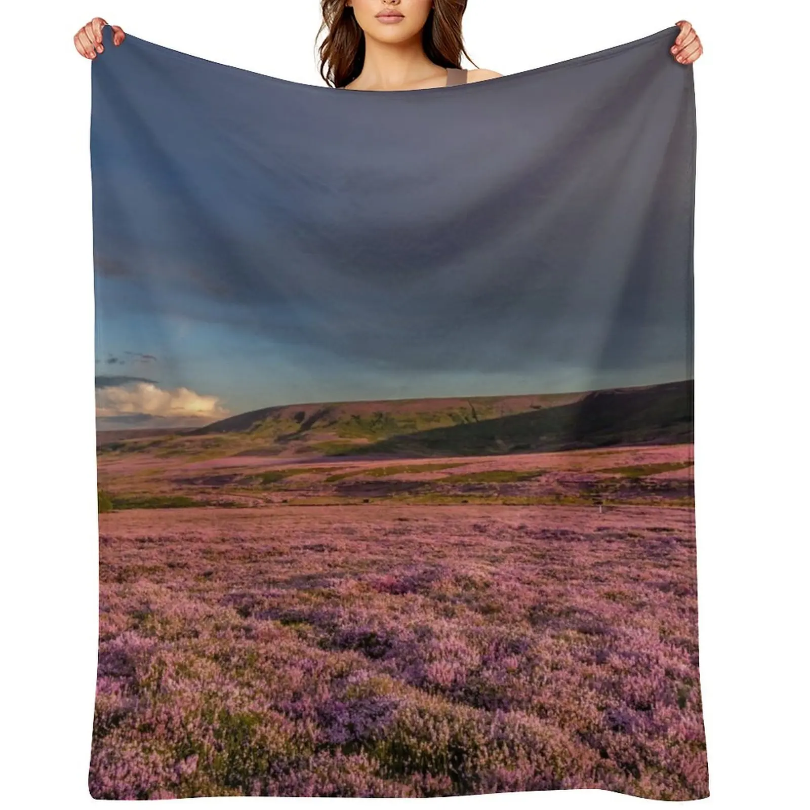 sea of heather Throw Blanket Luxury Designer Bed Flannel Fabric Hairy Blankets
sea of heather Throw Blanket Luxury Designer Bed Flannel Fabric Hairy Blankets