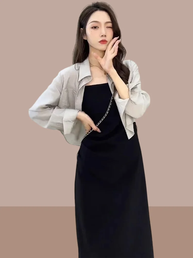 Lightweight Long Sleeve Women's Jacket Summer New Style Silk Short Cardigan Collar Shirt Loose Fit Sunscreen Dress
Lightweight Long Sleeve Women's Jacket Summer New Style Silk Short Cardigan Collar Shirt Loose Fit Sunscreen Dress
