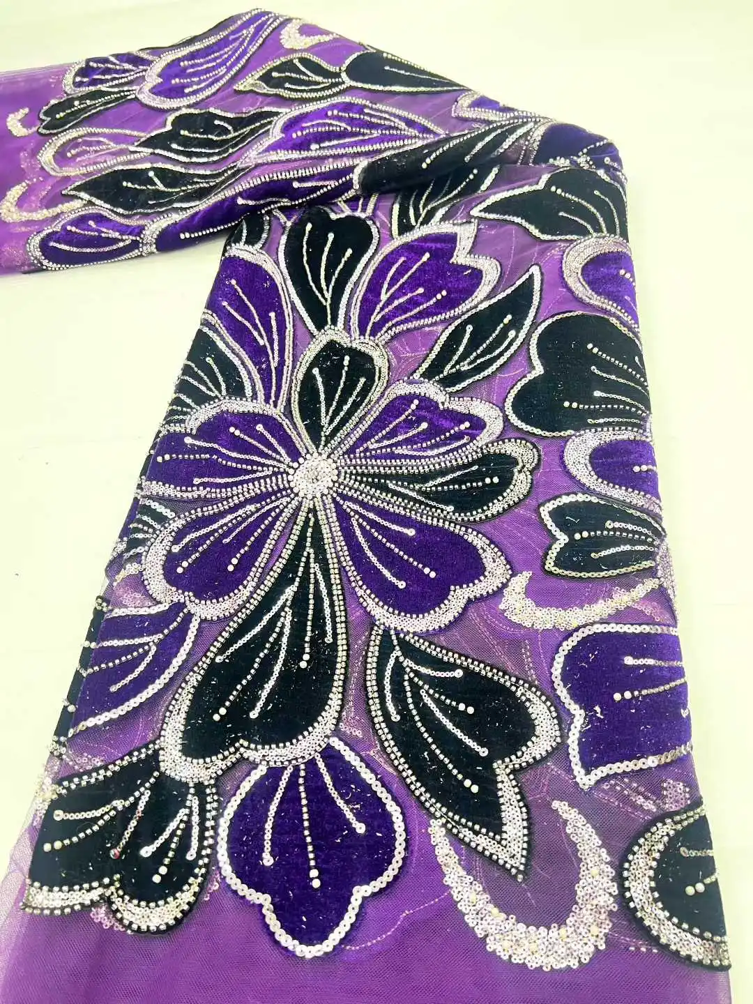 Нигерийская ткань из бисера ручной работы, кружево 2026, высококачественная африканская ткань с пайетками, французский тюль, 5 ярдов, для пошива женских платьев
Нигерийская ткань из бисера ручной работы, кружево 2026, высококачественная африканская ткань с пайетками, французский тюль, 5 ярдов, для пошива женских платьев